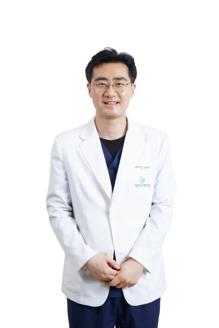 두경부암 방사선 치료 후 발치는 6개월, 임플란트는 1년 뒤 권장