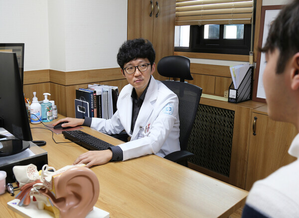 치매, 단순 노화와 구분해야 할 ‘뇌의 경고 신호’