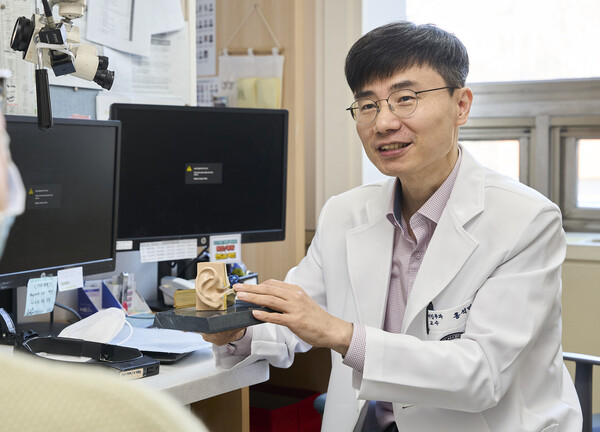 초등학생 중이염, 왜 오래 갈까… 아데노이드 세균 환경 변화가 핵심 원인