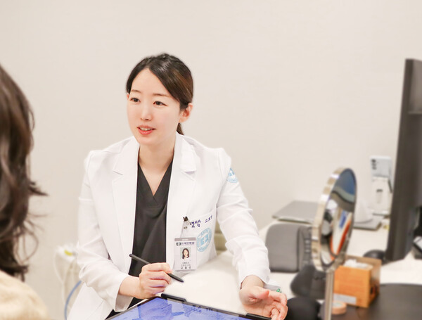 눈가 멍 얕보다 낭패… “코 풀면 골절 키운다”